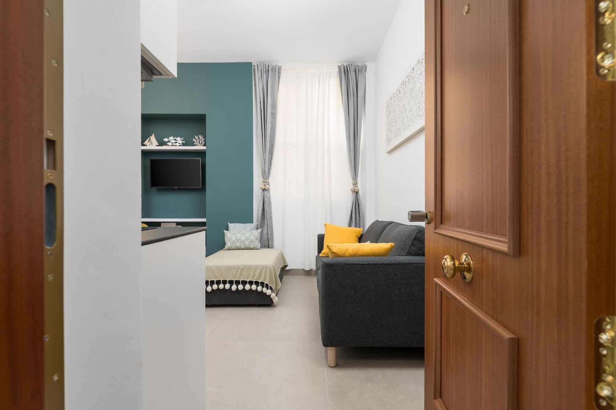 Suite Homes Alice Valentin Málaga Esterno foto